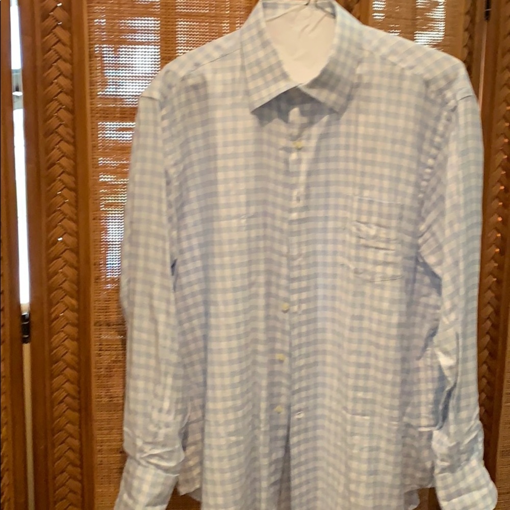Men’s button up dress shirt